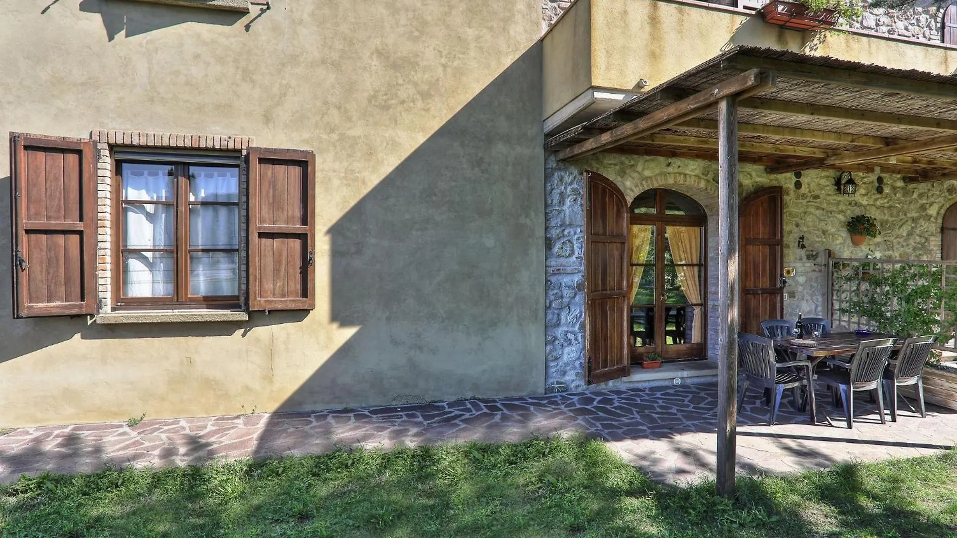 Agriturismo Le Selvole - In The Heart Of Beautiful Tuscany Serra